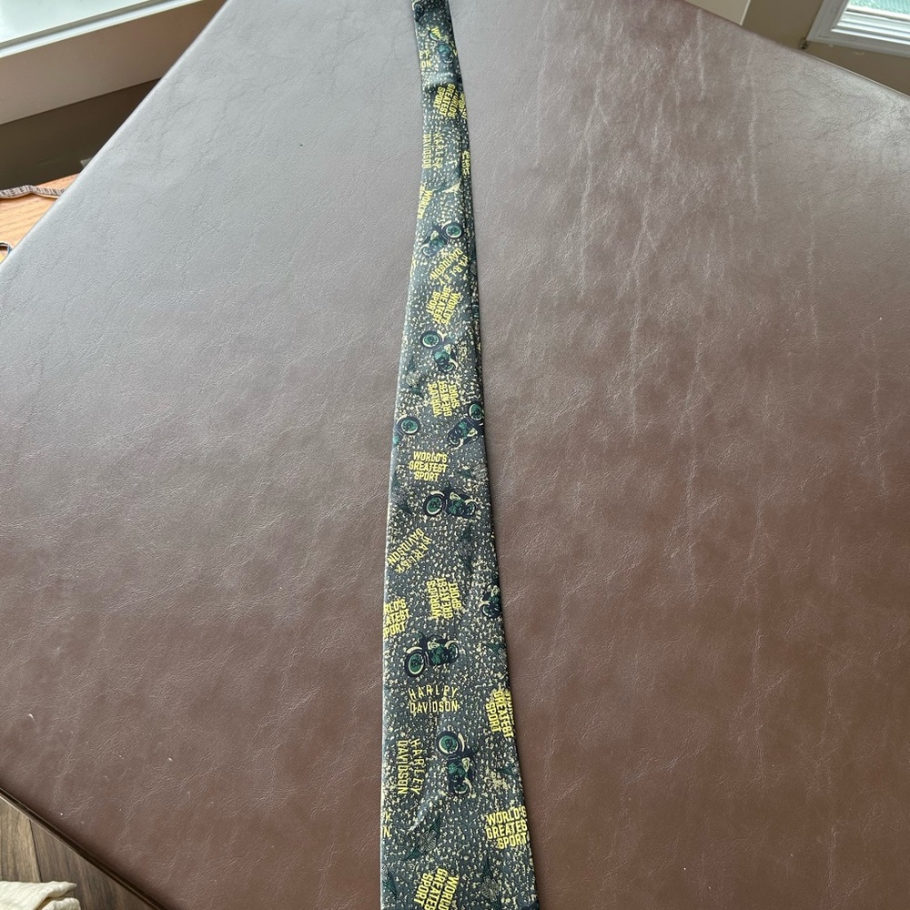Harley-Davidson Green and Yellow Graphic Tie